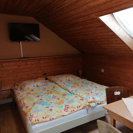 Privat Zvoncek Hotell Terchová Exteriör bild